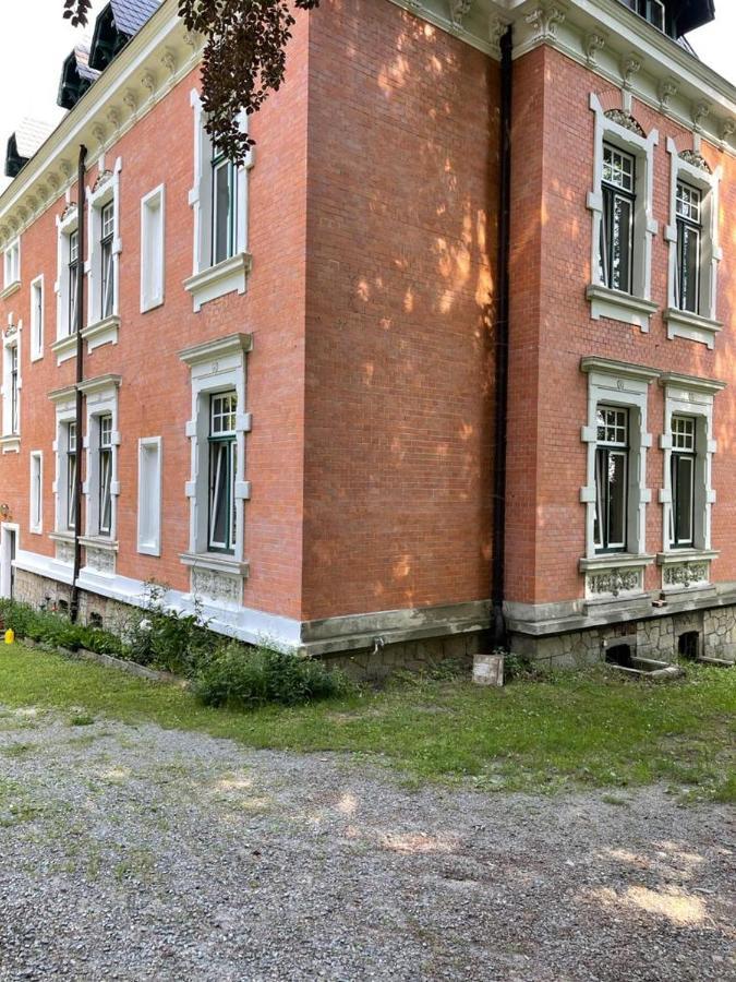 Vogtlandperle Appartement Oelsnitz  Buitenkant foto