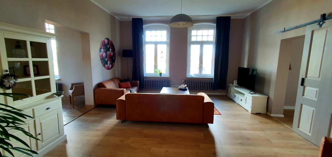 Vogtlandperle Appartement Oelsnitz  Buitenkant foto